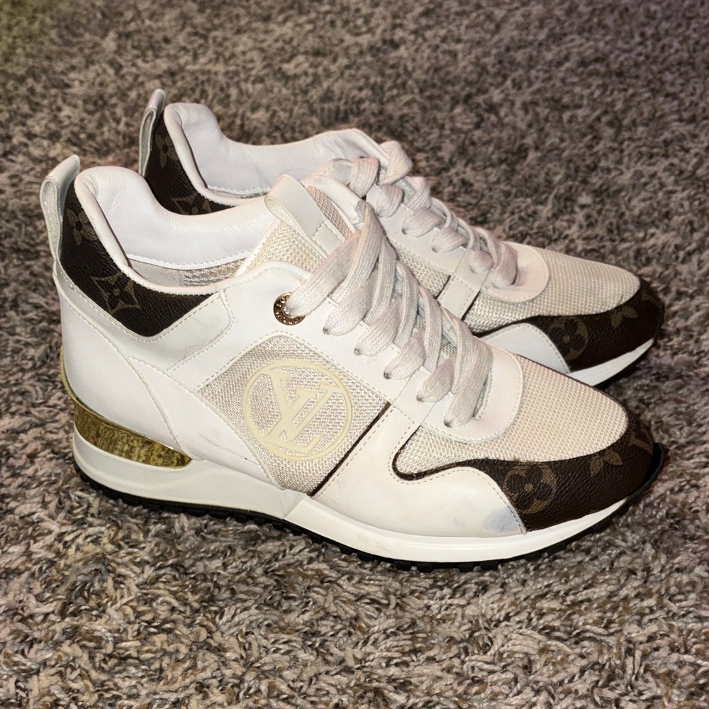 Louis Vuitton White and Brown Sneakers - Picture 2 of 6